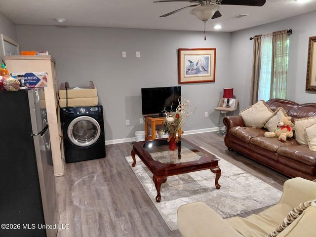 2354 Belvedere Drive, Jackson, MS 39204