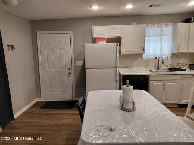 2354 Belvedere Drive, Jackson, MS 39204