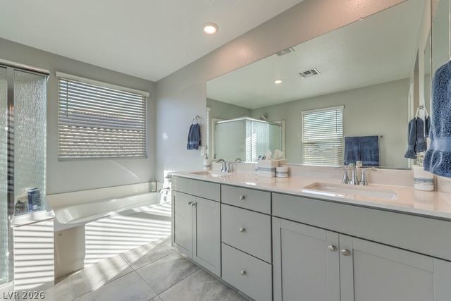 6833 Baylor Creek Street, North Las Vegas, NV 89086