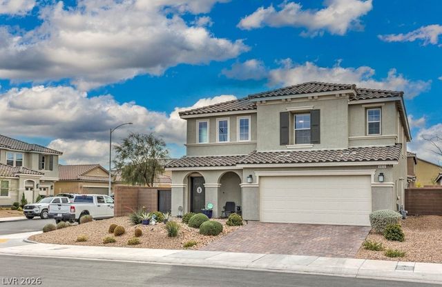 6833 Baylor Creek Street, North Las Vegas, NV 89086