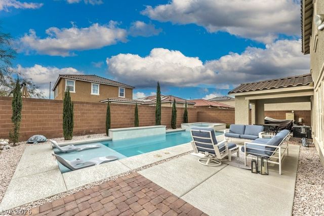 6833 Baylor Creek Street, North Las Vegas, NV 89086