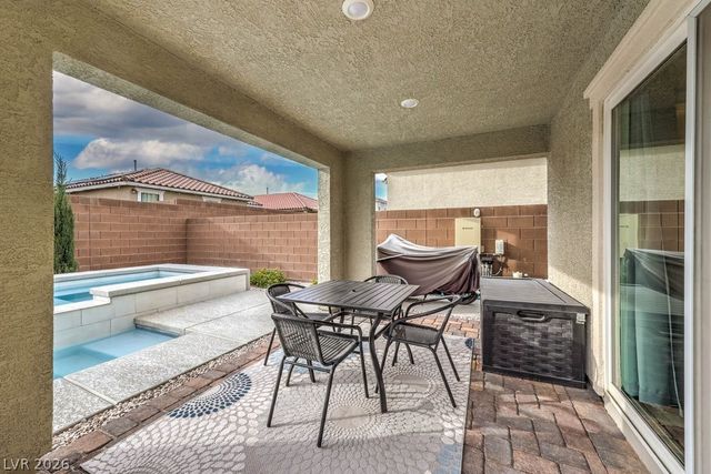 6833 Baylor Creek Street, North Las Vegas, NV 89086