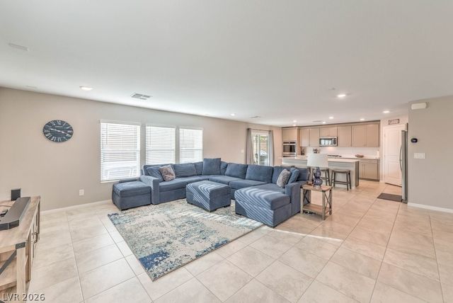 6833 Baylor Creek Street, North Las Vegas, NV 89086