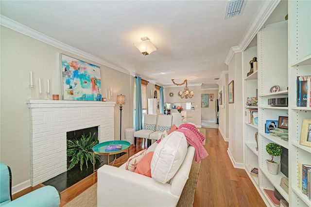 2250 HILLVIEW STREET, Sarasota, FL 34239