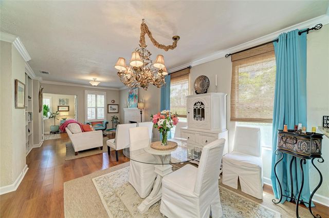 2250 HILLVIEW STREET, Sarasota, FL 34239