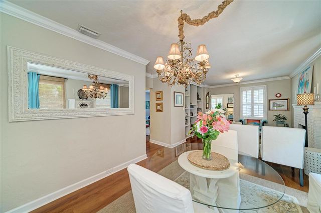 2250 HILLVIEW STREET, Sarasota, FL 34239