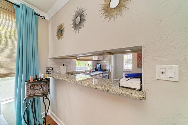 2250 HILLVIEW STREET, Sarasota, FL 34239