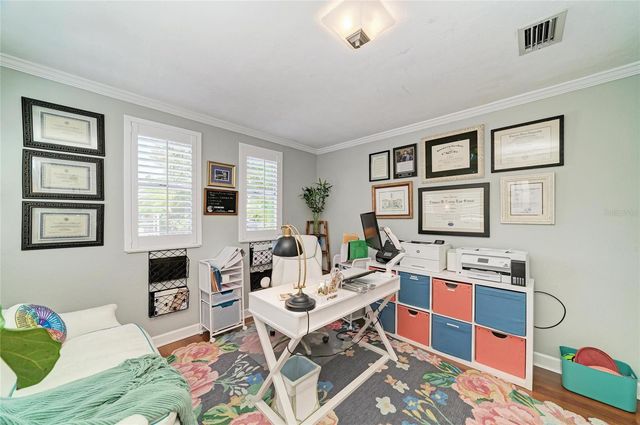 2250 HILLVIEW STREET, Sarasota, FL 34239