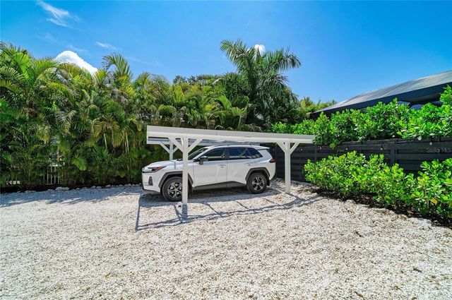 2250 HILLVIEW STREET, Sarasota, FL 34239