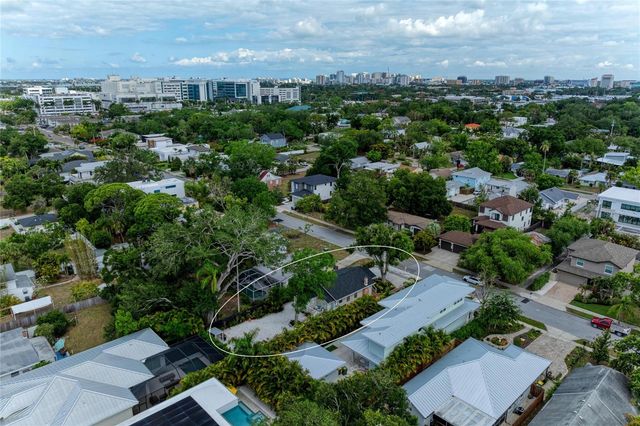 2250 HILLVIEW STREET, Sarasota, FL 34239