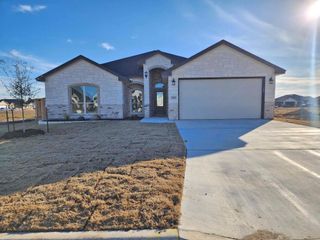 613 Eagle Crest DR, Salado, TX 76571