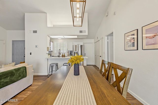 1320 E Piute Avenue, Phoenix, AZ 85024