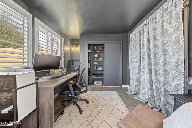 1320 E Piute Avenue, Phoenix, AZ 85024