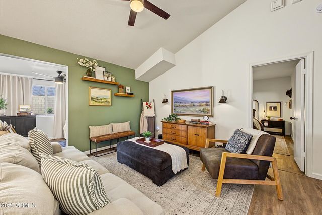 1320 E Piute Avenue, Phoenix, AZ 85024