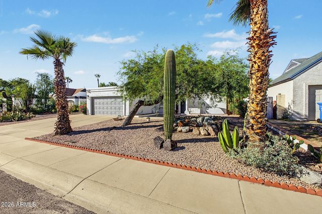 1320 E Piute Avenue, Phoenix, AZ 85024
