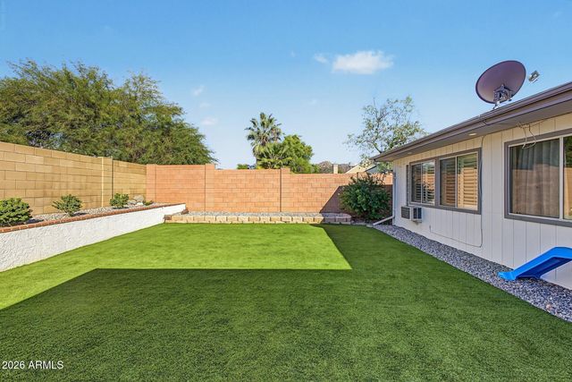 1320 E Piute Avenue, Phoenix, AZ 85024