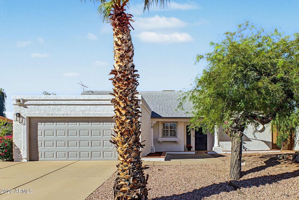 1320 E Piute Avenue, Phoenix, AZ 85024