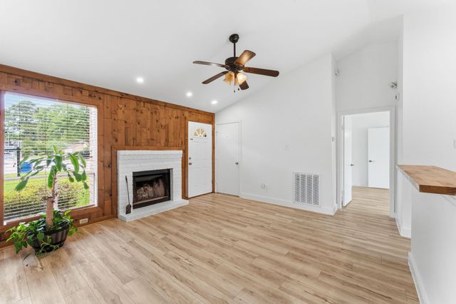 22503 August Leaf Drive, Tomball, TX 77375