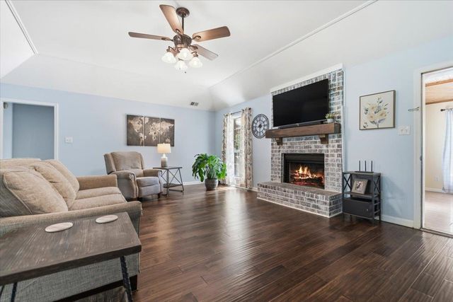7761 GREY SQUIRREL CV, Memphis, TN 38018