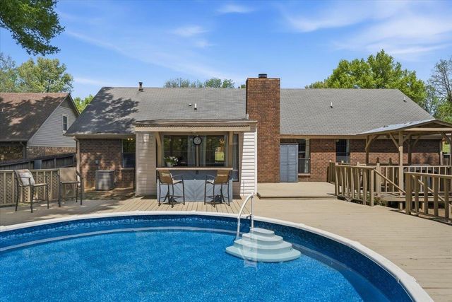 7761 GREY SQUIRREL CV, Memphis, TN 38018