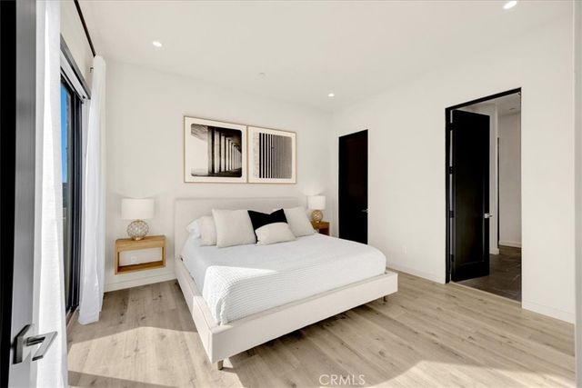 756 W 19th Street B, Costa Mesa, CA 92627