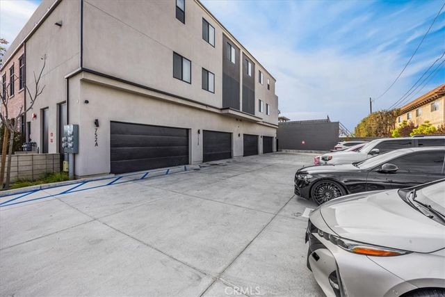 756 W 19th Street B, Costa Mesa, CA 92627