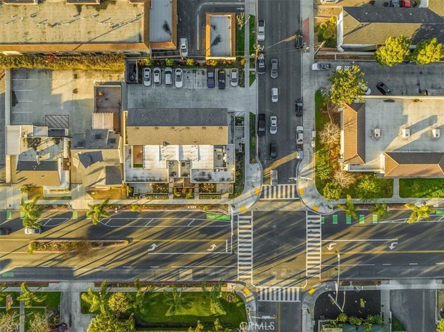 756 W 19th Street B, Costa Mesa, CA 92627