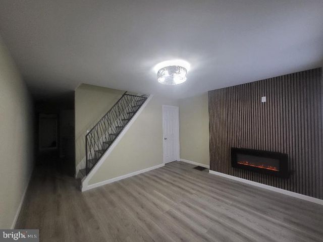 40 E ASHMEAD ST, Philadelphia, PA 19144