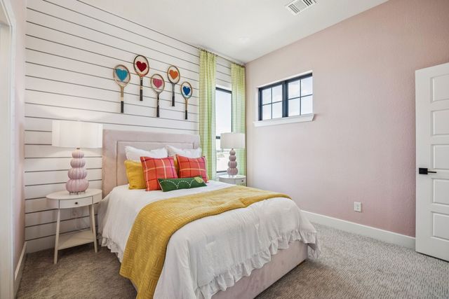 9482 Winter Bloom Street, Frisco, TX 75035