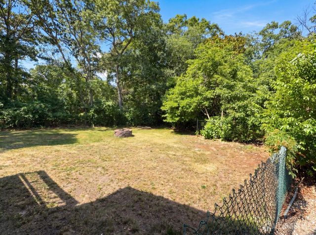 24 Hogan Court, Little Egg Harbor, NJ 08087