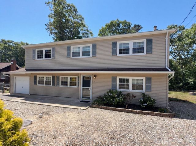 24 Hogan Court, Little Egg Harbor, NJ 08087