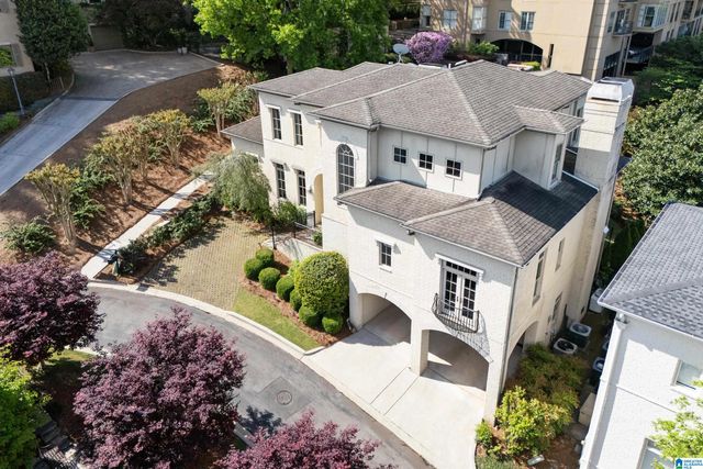 2944 REDMONT PARK LANE, Birmingham, AL 35205