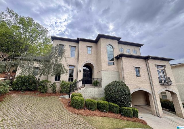 2944 REDMONT PARK LANE, Birmingham, AL 35205