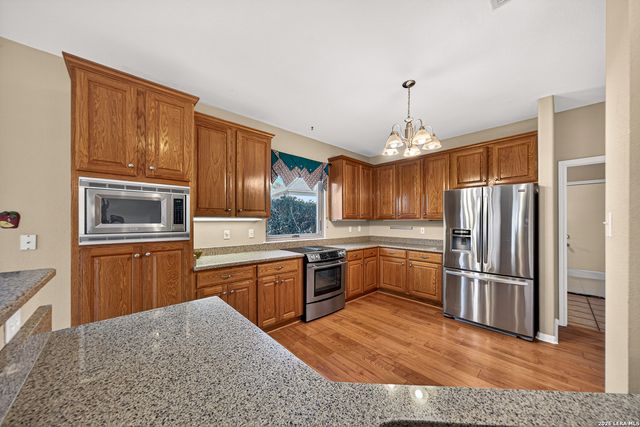 18031 Cerca Rojo, San Antonio, TX 78259