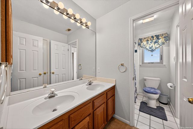 18031 Cerca Rojo, San Antonio, TX 78259