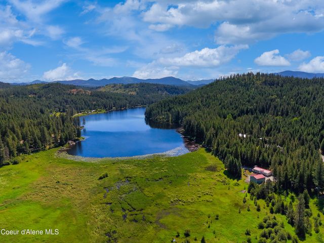 447 S Beaver Lake RD, Athol, ID 83801 property photo