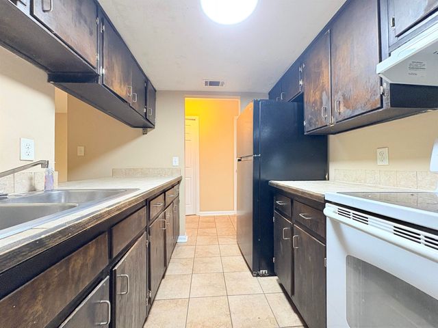 1936 Portland Avenue, Tallahassee, FL 32303