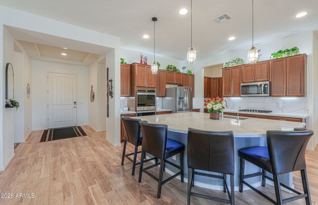 41622 W SUMMER SUN Lane, Maricopa, AZ 85138