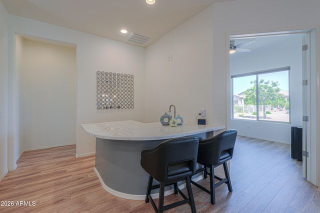 41622 W SUMMER SUN Lane, Maricopa, AZ 85138