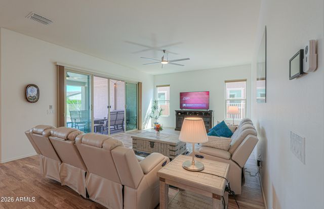 41622 W SUMMER SUN Lane, Maricopa, AZ 85138