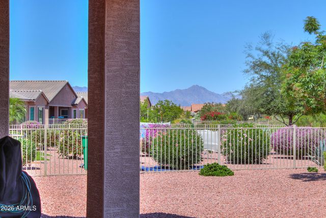 41622 W SUMMER SUN Lane, Maricopa, AZ 85138