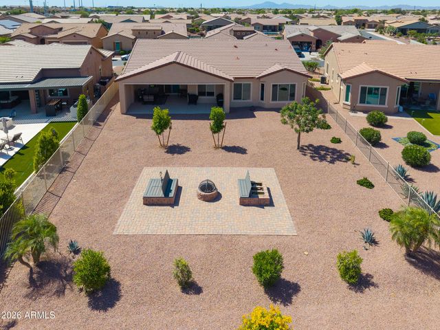 41622 W SUMMER SUN Lane, Maricopa, AZ 85138