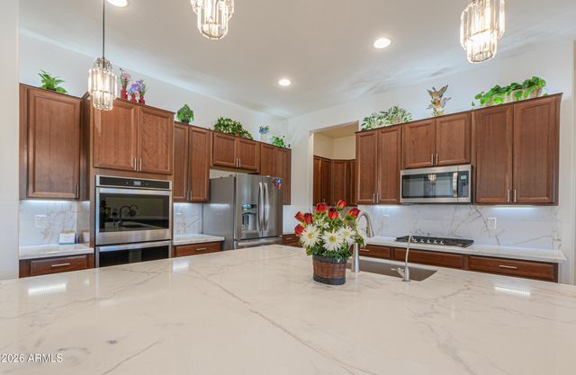 41622 W SUMMER SUN Lane, Maricopa, AZ 85138