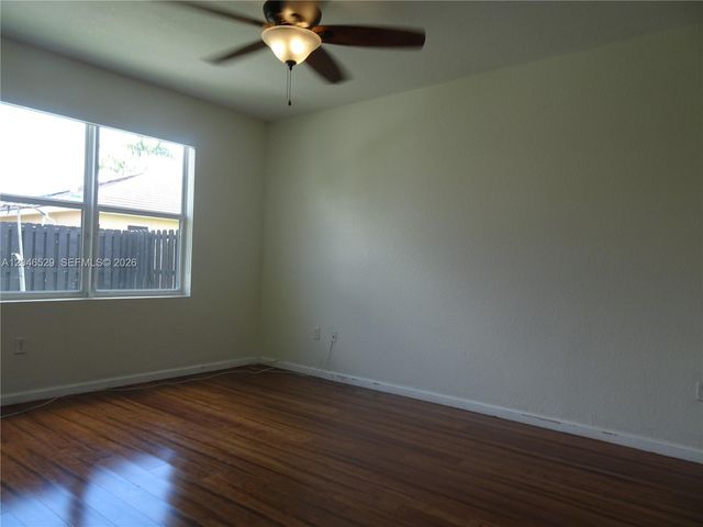 3431 NE 1st St 3431, Homestead, FL 33033