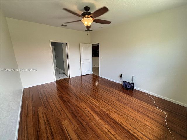 3431 NE 1st St 3431, Homestead, FL 33033
