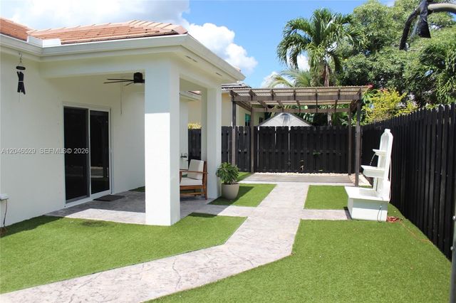 3431 NE 1st St 3431, Homestead, FL 33033