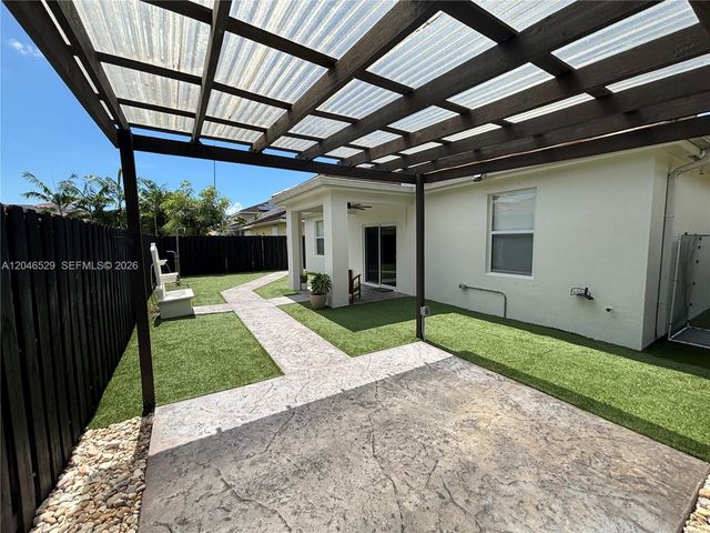 3431 NE 1st St 3431, Homestead, FL 33033