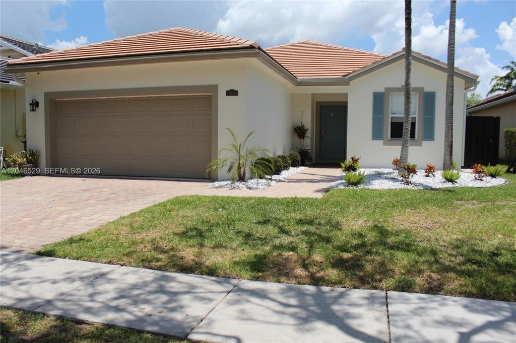3431 NE 1st St 3431, Homestead, FL 33033