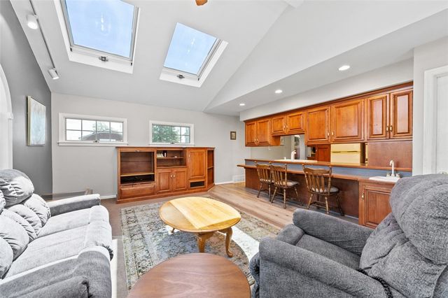 731 Mt. Pleasant Road, South Huntingdon, PA 15089