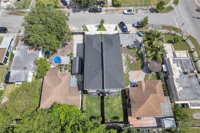 1816 NW 49th St, Miami, FL 33142